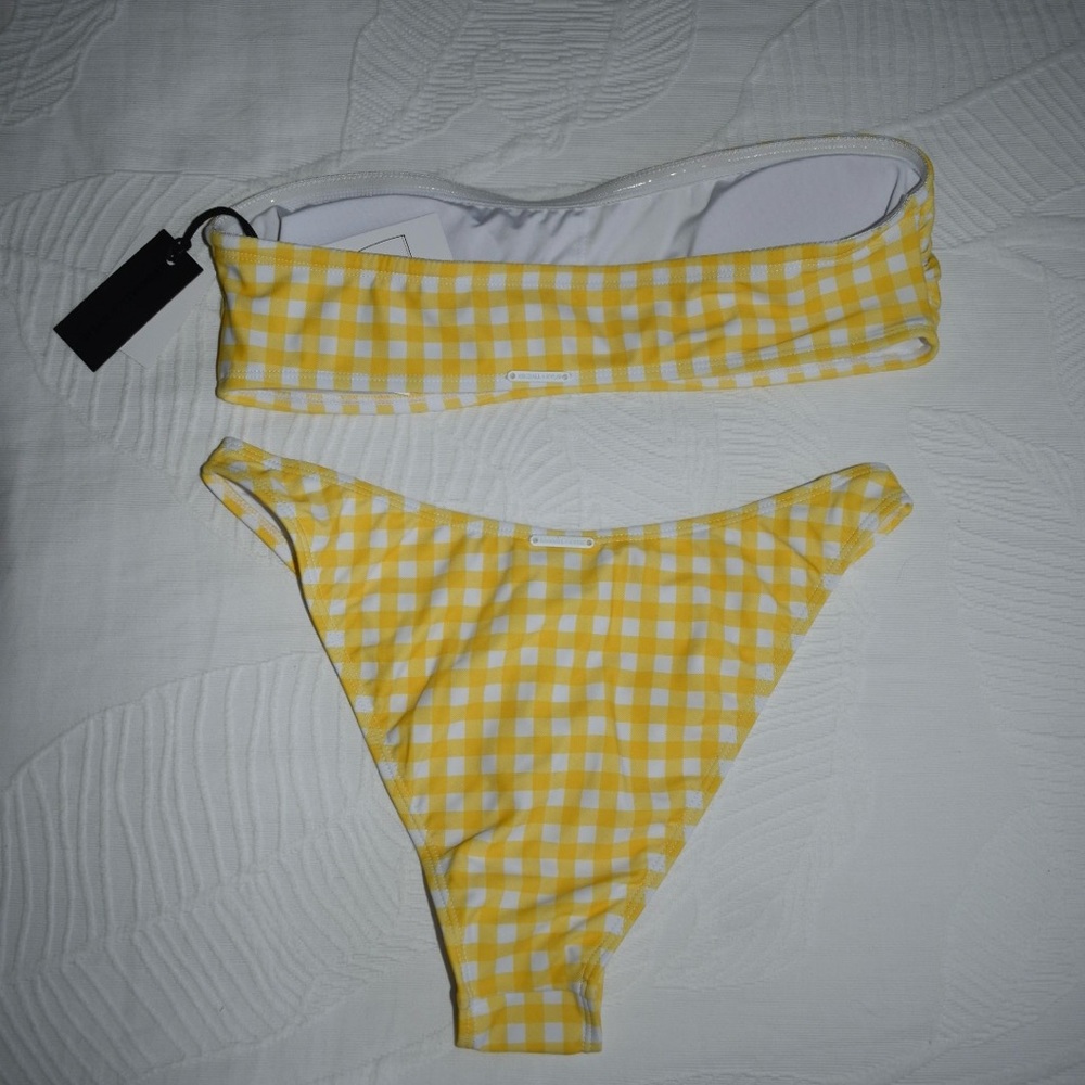 NWT KENDALL AND KYLIE BIKINI SET - Picture 5 of 7